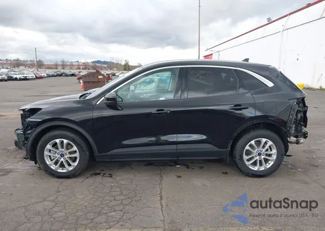2021 Ford Escape Se Hybrid z USA, uszkodzony, nr VIN 1FMCU0BZ3MUB03520